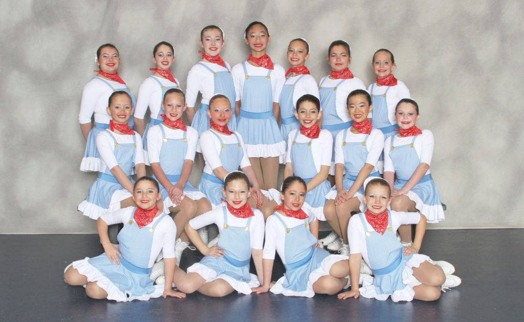Pre-Juvenile_Trains_Team_Cropped Pre-Juvenile_Trains_Team_Cropped