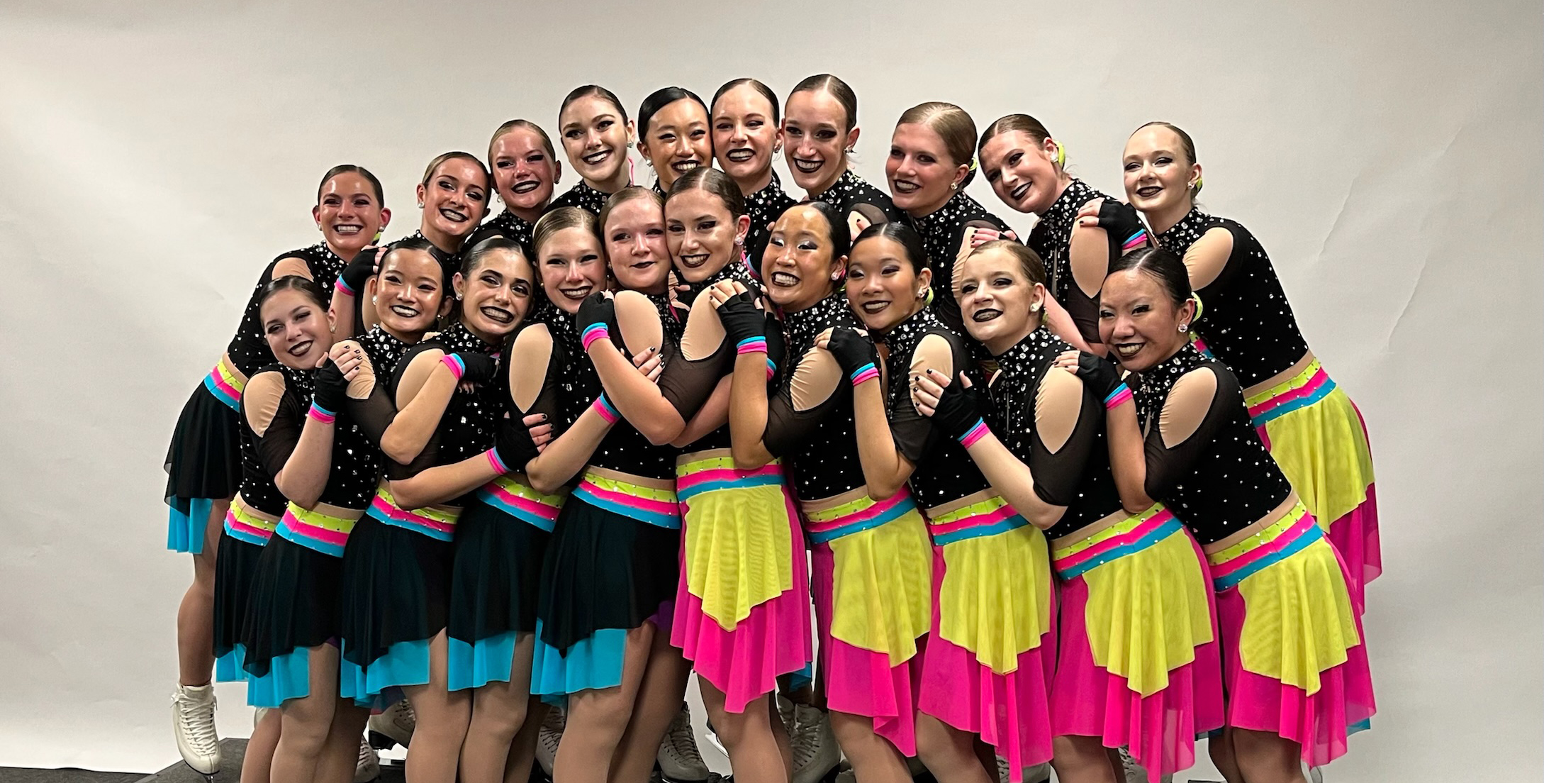 2021-22_SeniorTeamCropped 2021-22_SeniorTeamCropped